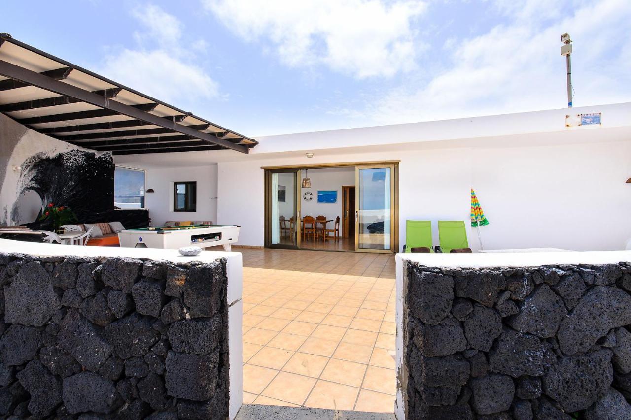 Famara Beach House מראה חיצוני תמונה