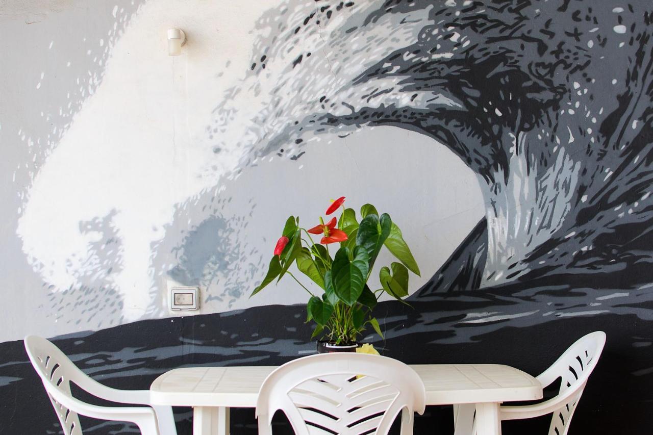 Famara Beach House מראה חיצוני תמונה